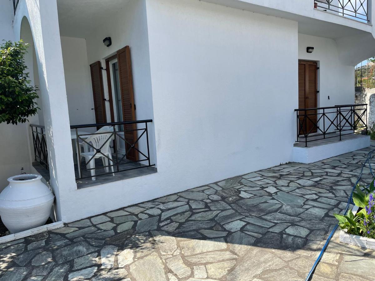 Karagiozos Studios & Apartments سكوبيلوس تاون المظهر الخارجي الصورة